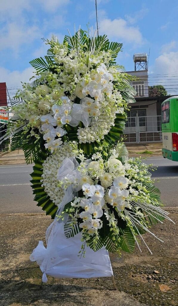 Kệ hoa viếng tại Xã Tân Phú Trung Huyện Củ Chi