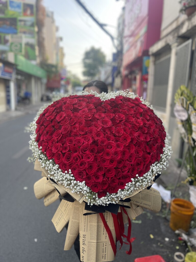 Bó hồng 200 bông tại Phường Láng Hạ Đống Đa