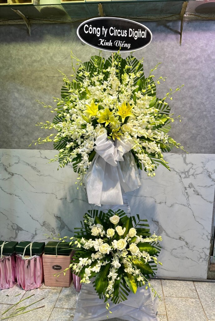 Hoa tang lễ tại Xã Kim Sơn TX Sơn Tây